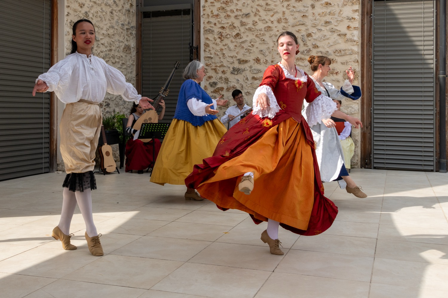 358556286_197465829915379_6066085297647590677_n